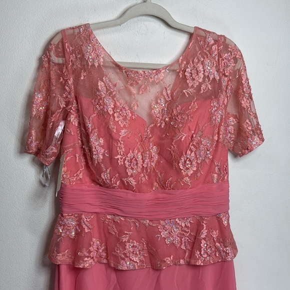 (T4)Serena London chiffon dress in coral with beaded lace and sequin embroide 14 - Picture 5 of 14